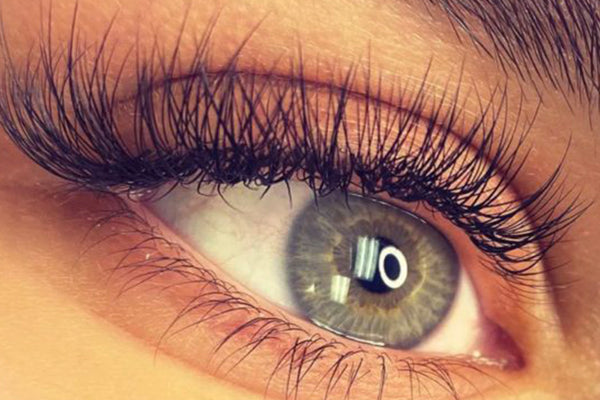 Five Tips For Your Eyelashes